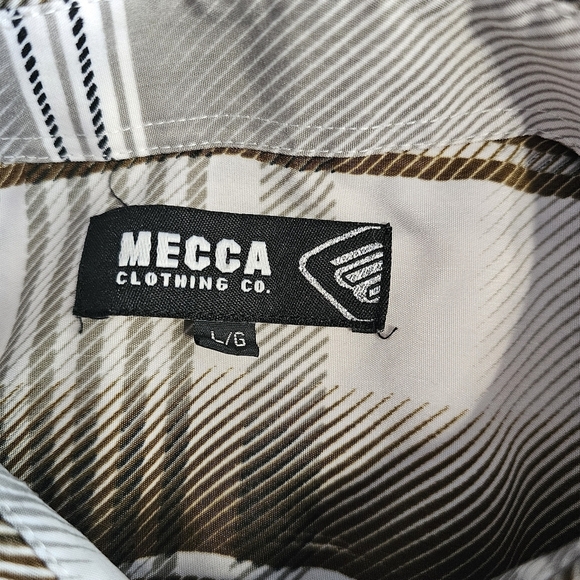 Mecca Button DownPolo - Picture 5 of 6